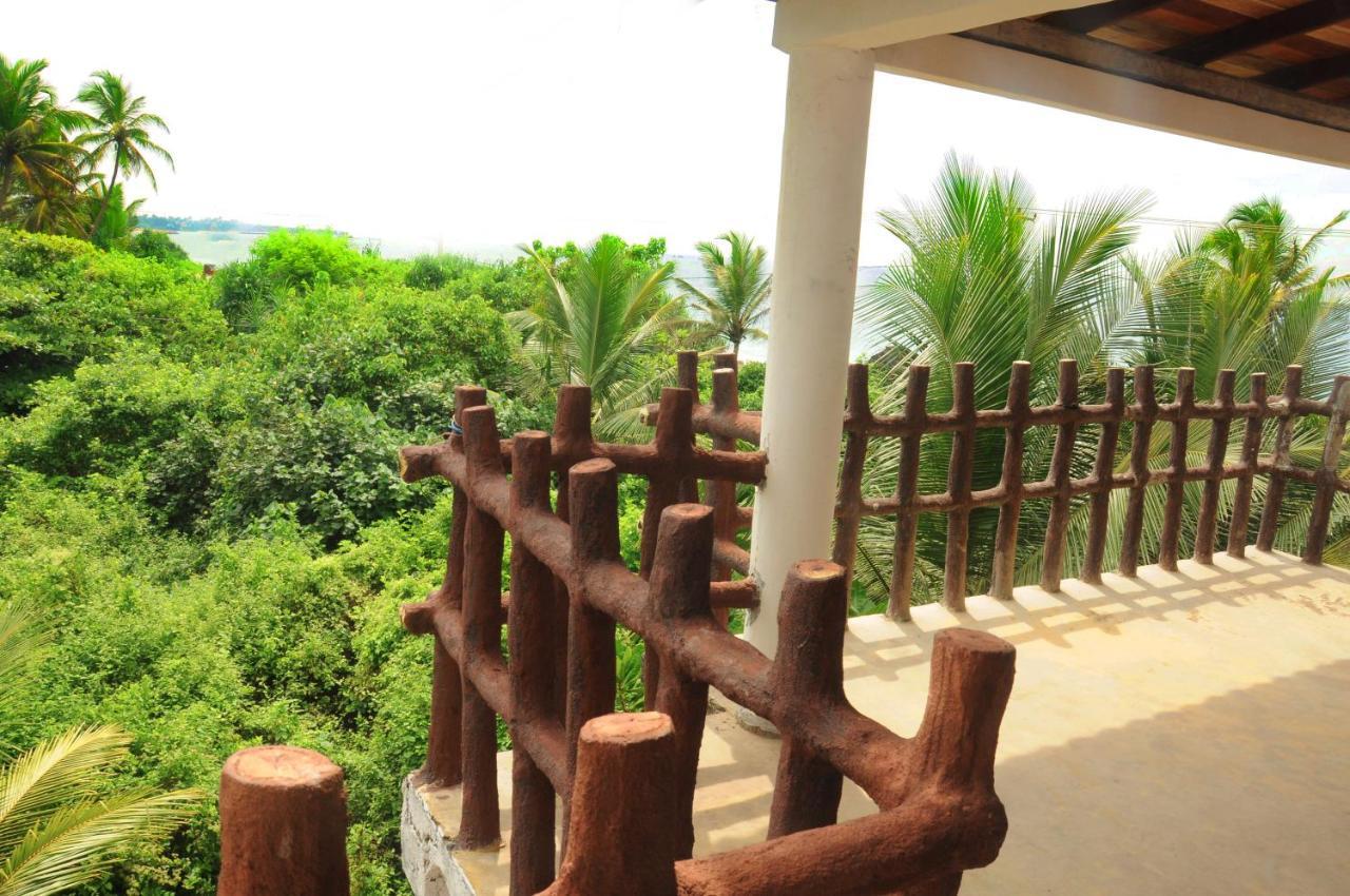 Deutsch Lanka Hotel Telwatta Exterior foto